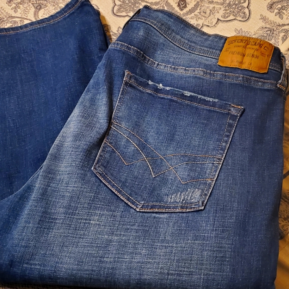 Two Men's Jean Size 40 waist